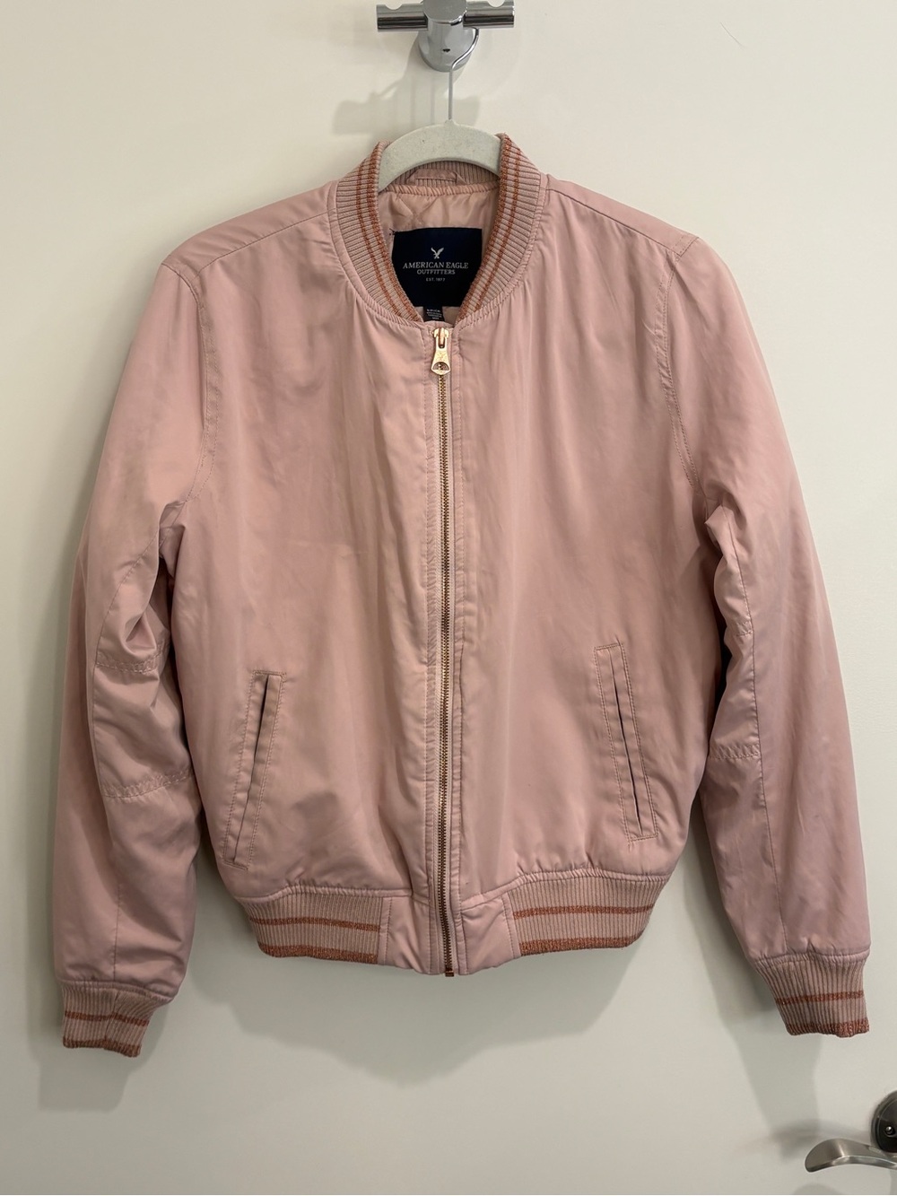 American Eagle Outfitters Pink Metallic Bomber Jacket Women’s Small